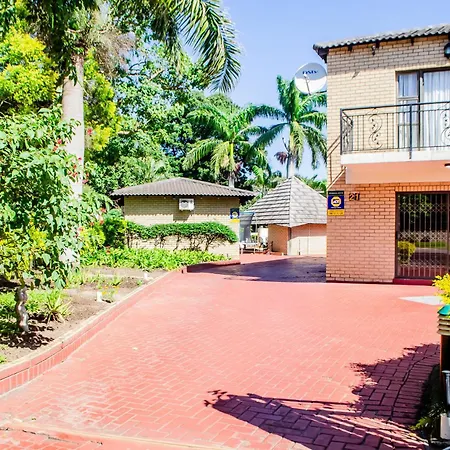 21 Shrimp Tail Meerensee- Home In Richards Bay Exterior photo